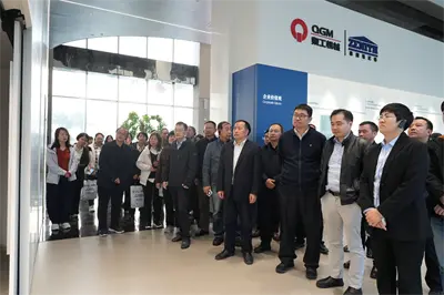 Das 4. Nationale technische Komitee für die Standardisierung von Baumaschinen und Geräten über Quangong Co., Ltd.